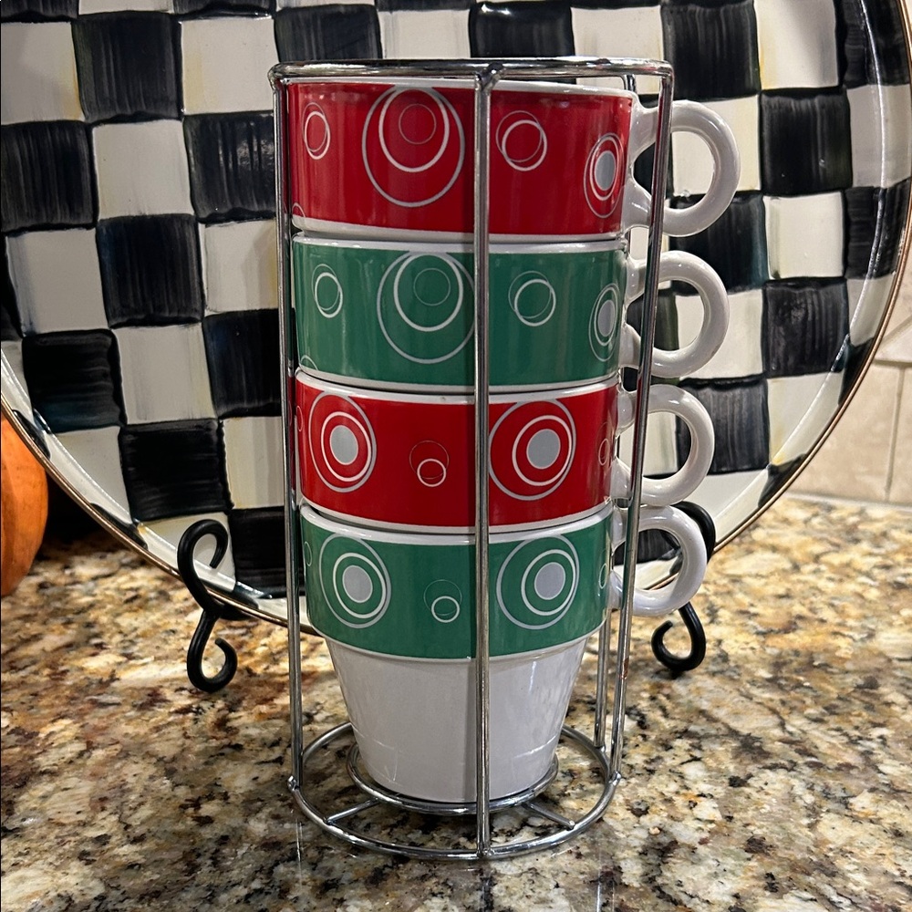 4 Vintage Avon Expressions 12 oz Coffee Mugs in Stainless Steel Rack. 💚❤️
